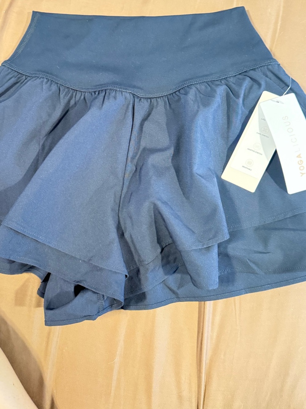 NWT Yogalicious 2 in 1 short in Navy